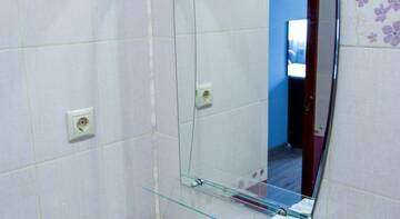 Фото номера Стандартный двухместный номер с 1 кроватью или 2 отдельными кроватями Апарт-отель Аквариум г. Адлер 12