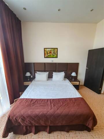 Фото номера Апартаменты-Модерн двухкомнатные (Two-room Modern Apartment) Гостиница Бархатные Сезоны Екатерининский Квартал г. Адлер 19