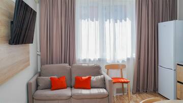 Фото номера Апартаменты Комфорт с кухней 1-комнатные (Apartment Comfort one-room) Гостиница Бархатные Сезоны Екатерининский Квартал г. Адлер 6
