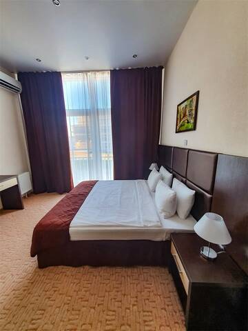 Фото номера Апартаменты-Модерн двухкомнатные (Two-room Modern Apartment) Гостиница Бархатные Сезоны Екатерининский Квартал г. Адлер 18