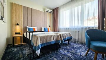 Фото номера Стандарт Комфорт 2-местный (Standard Comfort Twin/Double) Гостиница Бархатные Сезоны Екатерининский Квартал г. Адлер 2