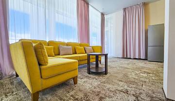Фото номера Апартаменты-Модерн трехкомнатные (Three-room Modern Apartment) Гостиница Бархатные Сезоны Екатерининский Квартал г. Адлер 16