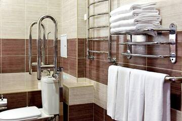 Фото номера Стандарт 2-комнатный для маломобильных гостей (Handicapted two-room) Гостиница Бархатные Сезоны Екатерининский Квартал г. Адлер 9