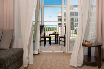 Фото номера Апартаменты-Модерн двухкомнатные (Two-room Modern Apartment) Гостиница Бархатные Сезоны Екатерининский Квартал г. Адлер 9