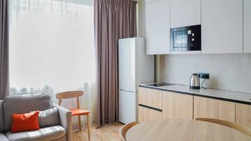 Фото номера Апартаменты Комфорт с кухней 1-комнатные (Apartment Comfort one-room) Гостиница Бархатные Сезоны Екатерининский Квартал г. Адлер 5