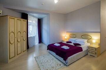 Фото номера 3-местный номер комфорт Гостевой дом Galla Hotel г. Адлер 4