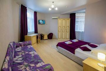 Фото номера 3-местный номер комфорт Гостевой дом Galla Hotel г. Адлер 3