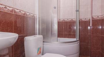 Фото номера Стандартный двухместный номер с 2 отдельными кроватями Гостиница Дядя Степа г. Адлер 9