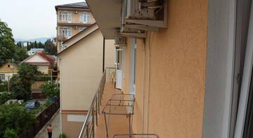 Фото номера Стандартный двухместный номер с 2 отдельными кроватями Гостиница Гостевой дом Ангелина г. Адлер 14