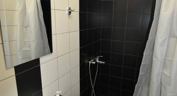 Фото номера Улучшенный номер - студио Гостиница Color Olympics Guest House г. Адлер 13