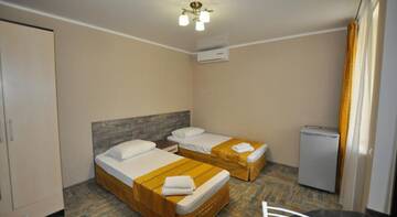 Фото номера Номер-студио  Гостиница Color Olympics Guest House г. Адлер 5