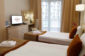 Фото номера Стандарт Гостиница «Bridge Family Resort 3*» г. Адлер 4
