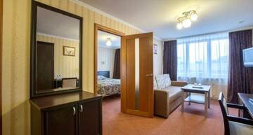 Фото номера Семейный номер с боковым видом на море Гостиница Admiral Olympic Beach Sochi г. Адлер 2