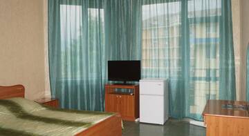 Фото номера Стандартный двухместный номер с 1 кроватью Гостиница Krokus Guest House г. Адлер 8