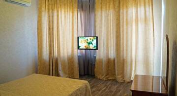 Фото номера Стандартный двухместный номер с 1 кроватью Гостиница Krokus Guest House г. Адлер 5