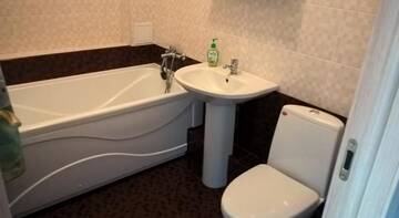 Фото номера Апартаменты с 2 спальнями Гостиница na Pereletnaya г. Адлер 4