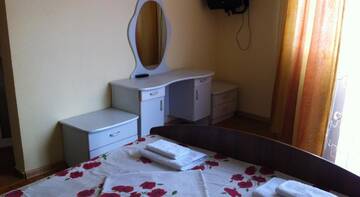 Фото номера Номер  Гостиница Oganes Hotel г. Адлер 29