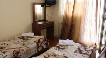 Фото номера Номер  Гостиница Oganes Hotel г. Адлер 37
