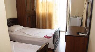 Фото номера Номер  Гостиница Oganes Hotel г. Адлер 40