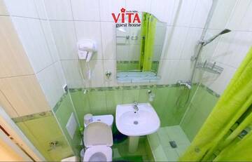 Фото номера Номер: Двухместный номер с 1 кроватью Гостевой дом Vita г. Адлер 4