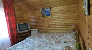 Фото номера Улучшенный двухместный номер с 1 двуспальной кроватью и диваном Гостевой дом Гавань-Адлер Отель г. Адлер 3