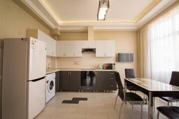 Фото номера Семейный номер с балконом Гостиница ML Hotel г. Адлер 4