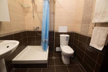 Фото номера Одноместный номер с ванной комнатой Гостиница ML Hotel г. Адлер 3