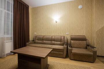 Фото номера Классический семейный номер Гостиница ML Hotel г. Адлер 4