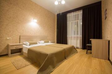 Фото номера Классический семейный номер Гостиница ML Hotel г. Адлер 7