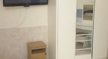 Фото номера Стандартный четырехместный номер Гостиница Альбертина Удача На Станиславского Гостевой дом г. Адлер 2