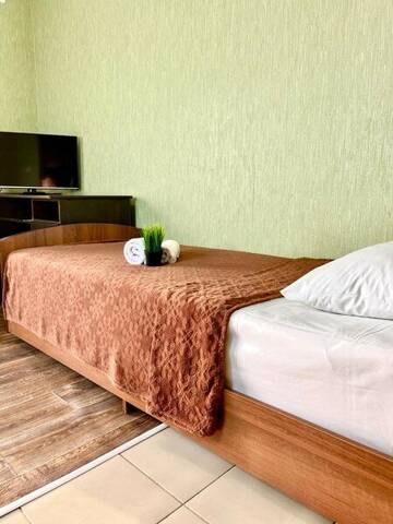 Фото номера Трёхместный номер с балконом и 3 раздельными кроватями Гостиница Лотос г. Адлер 6