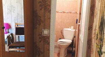 Фото номера Трехместный номер с ванной комнатой Гостевой дом Радушные Южане  г. Адлер 2
