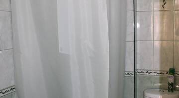 Фото номера Трехместный номер с балконом Гостевой дом Радушные Южане  г. Адлер 3