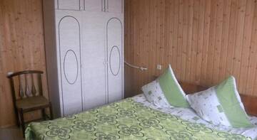 Фото номера Трехместный номер Гостиница Лаура Гостевой дом г. Адлер 5