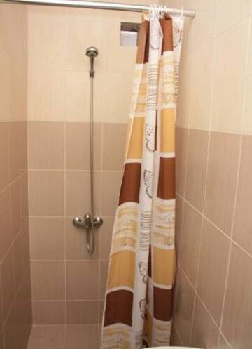 Фото номера Улучшенный двухместный номер с 1 кроватью Гостиница Dikovinka-Sochi Guest House г. Адлер 6