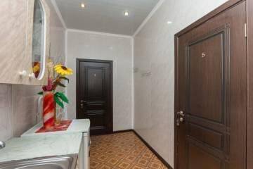 Фото номера Четырехместный номер &quot;Комфорт&quot; Гостиница Guest House Kristina г. Адлер 6