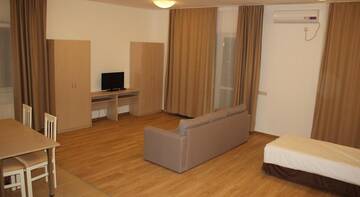 Фото номера Апартаменты с балконом Гостиница with Terrace on Triumfalnaia г. Адлер 7