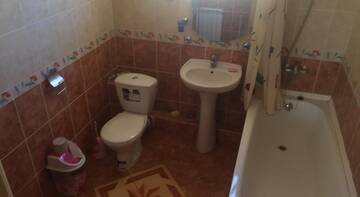 Фото номера Дом с 5 спальнями Гостиница Guest house Daniil г. Адлер 33