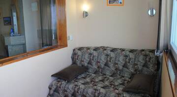 Фото номера Четырехместный номер Гостиница Guest house Anastasiya г. Адлер 21