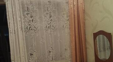 Фото номера Стандартный номер с 2 односпальным кроватями и диваном Гостиница Ираида г. Адлер 3