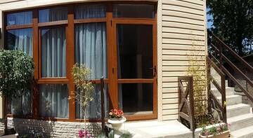 Фото номера Трехместный номер &amp;quot;Комфорт&amp;quot;  Гостевой дом Guest House Ksenia г. Адлер 3