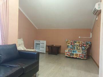 Фото номера Семейный номер с террасой Гостевой дом Гранат г. Адлер 3