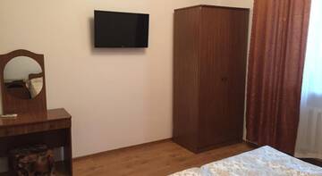Фото номера Двухместный номер с 1 кроватью или 2 отдельными кроватями и собственной ванной комнатой Гостиница Guest House Khristophor г. Адлер 2