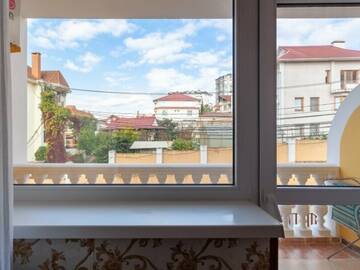 Фото номера Двухместный номер Делюкс с 2 отдельными кроватями Гостиница Медовая г. Адлер 7