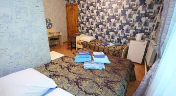 Фото номера Стандартный трехместный номер Гостиница  Adler Home г. Адлер 11