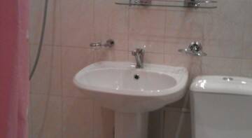 Фото номера Двухместный номер с 2 отдельными кроватями Гостиница Volna Guest House г. Адлер 2