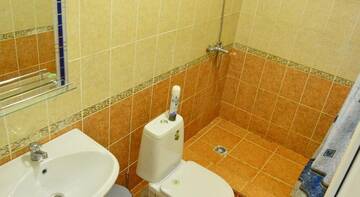 Фото номера Номер &quot;Стандарт&quot; Гостиница Gnezdo Lastochki Guest House г. Адлер 8