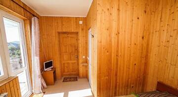Фото номера Номер &quot;Стандарт&quot; Гостиница Gnezdo Lastochki Guest House г. Адлер 47