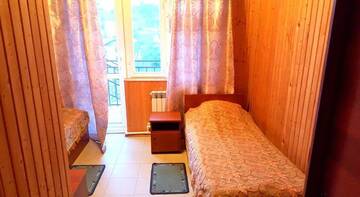 Фото номера Номер &quot;Стандарт&quot; Гостиница Gnezdo Lastochki Guest House г. Адлер 9
