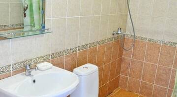 Фото номера Номер &quot;Стандарт&quot; Гостиница Gnezdo Lastochki Guest House г. Адлер 32